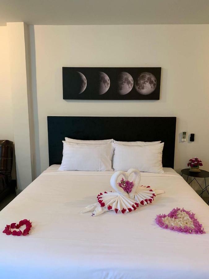 Beam House Hotel Patong Luaran gambar